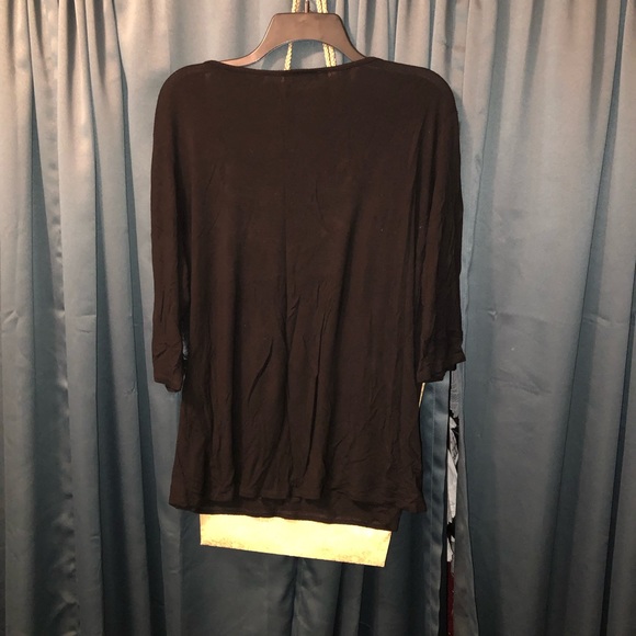 Deb- double skull t-shirt (inventory tub #1) - Picture 3 of 5